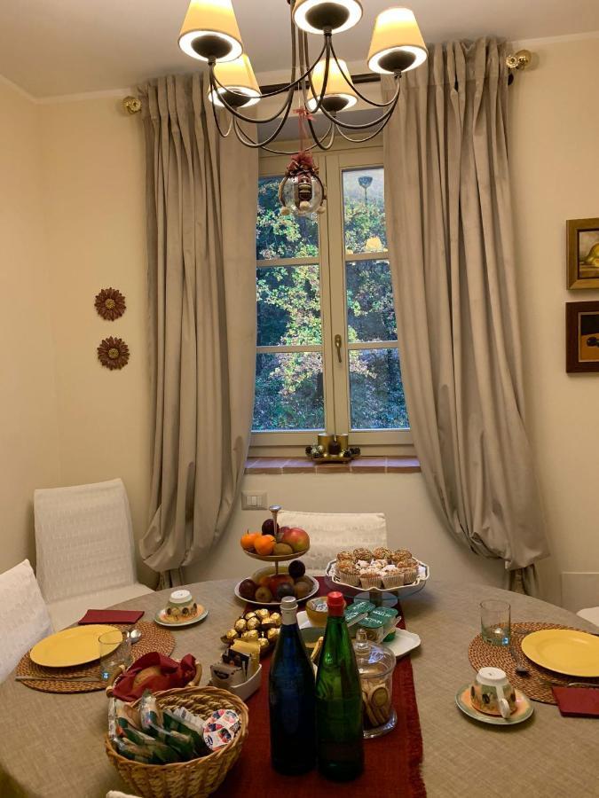 Altra Meta B&B Губбіо Екстер'єр фото