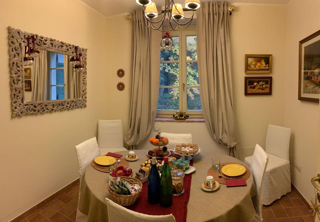 Altra Meta B&B Губбіо Екстер'єр фото